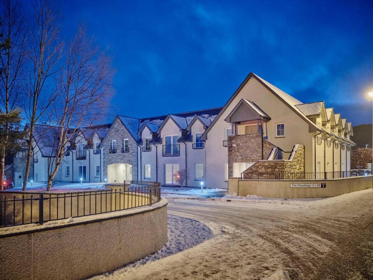 The Steadings, Aviemore Luxury 5 Star Rated 3 Bed With Home Cinema Garden And Parking Exterior photo
