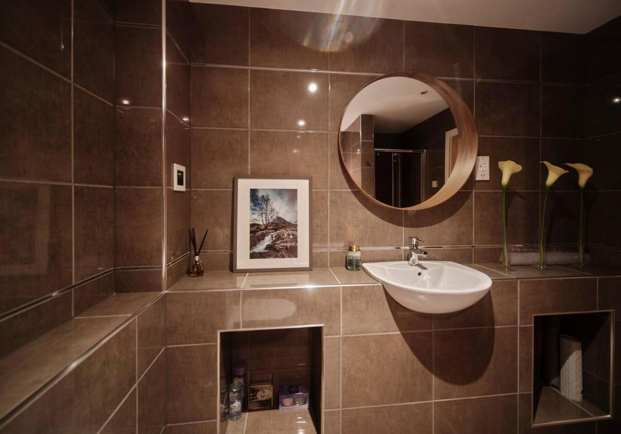 The Steadings, Aviemore Luxury 5 Star Rated 3 Bed With Home Cinema Garden And Parking Exterior photo